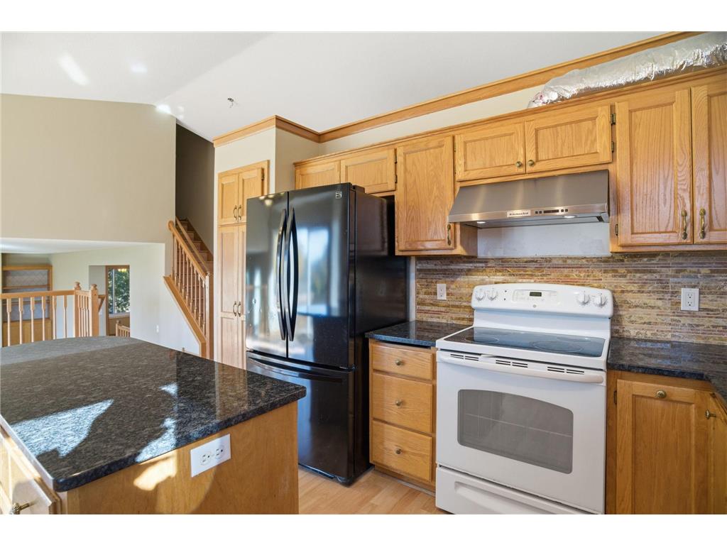 10248 Washington Court NE Blaine MN 55434 6812771 image8