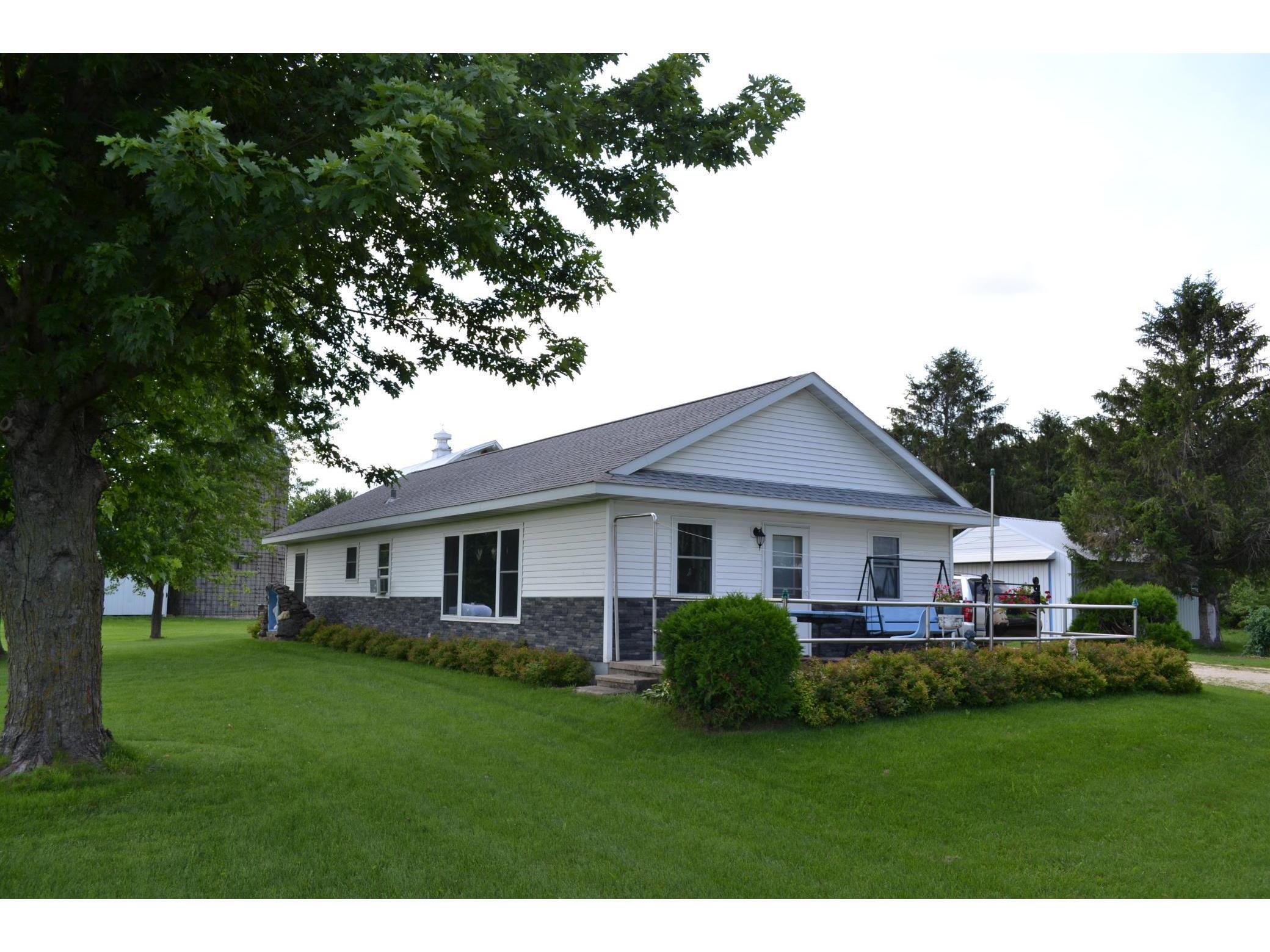 10249 740th Avenue, Le Roy, MN, 55951 MLS 6024250 Edina Realty