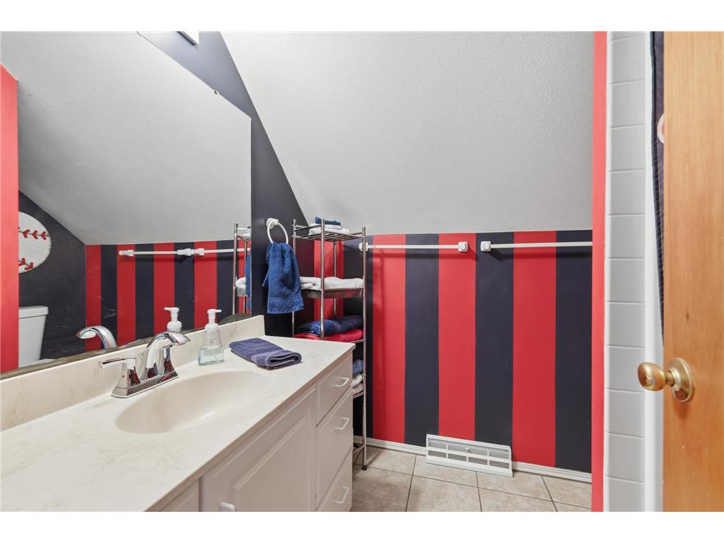 1025 3rd Avenue S Saint James MN 56081 7093125 image21
