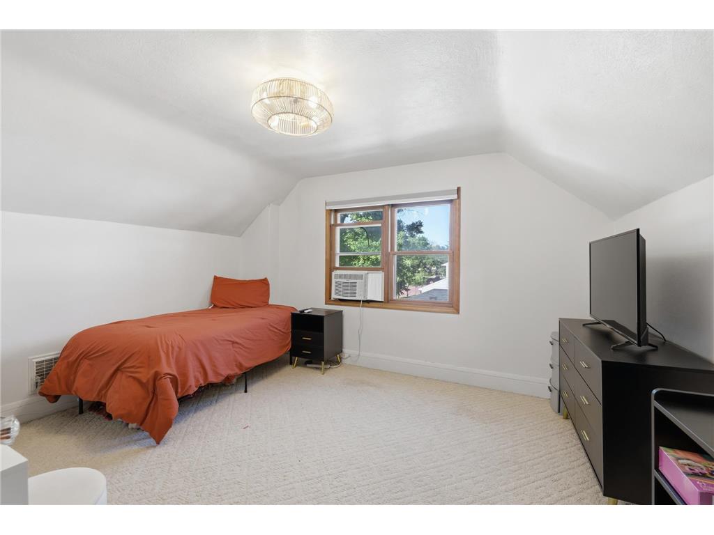1025 3rd Avenue S Saint James MN 56081 7093125 image23