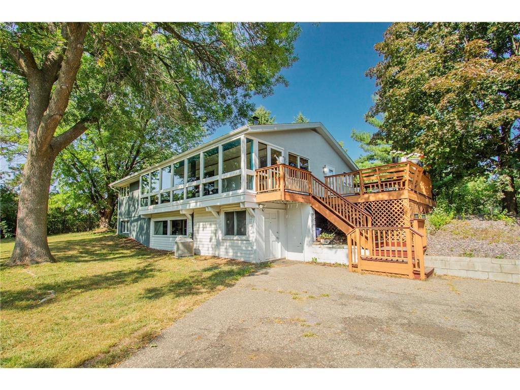 1025 Century Avenue S, Maplewood, MN, 55119 MLS 6426637 Edina Realty