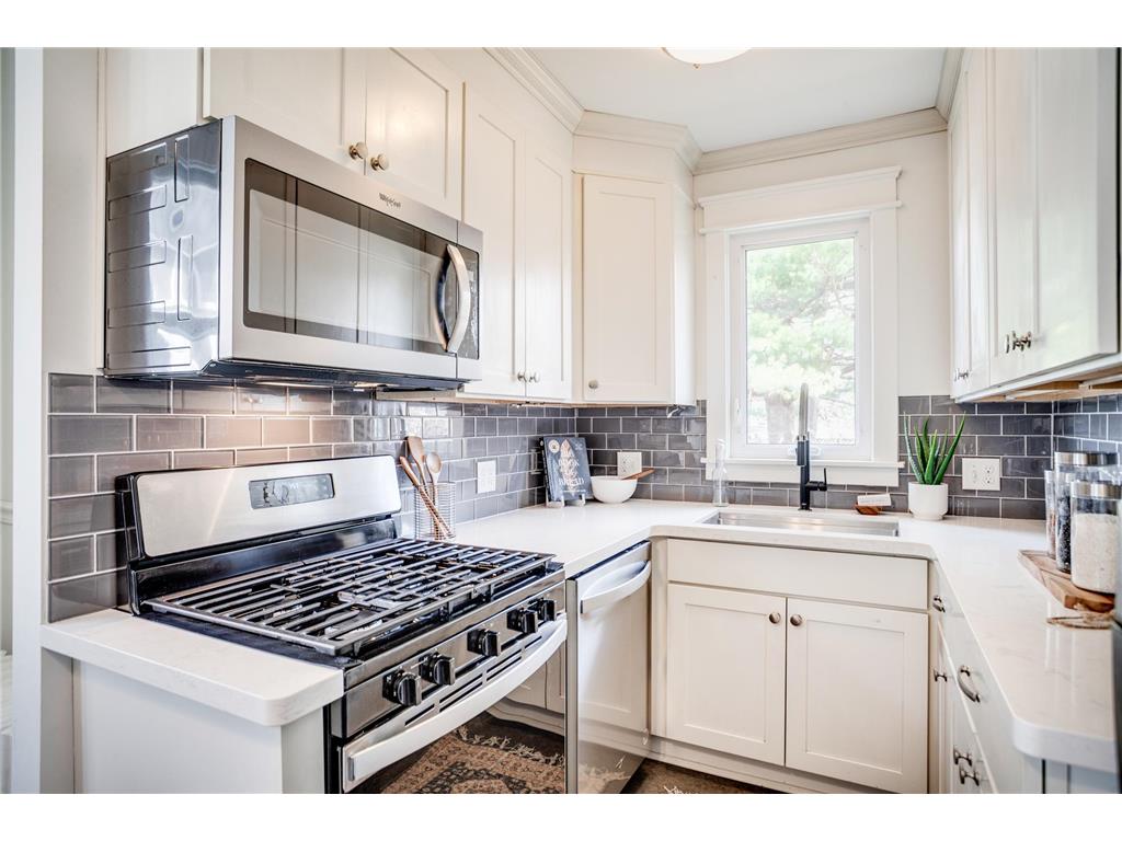 1025 Fairmount Avenue Saint Paul MN 55105 7013390 image16