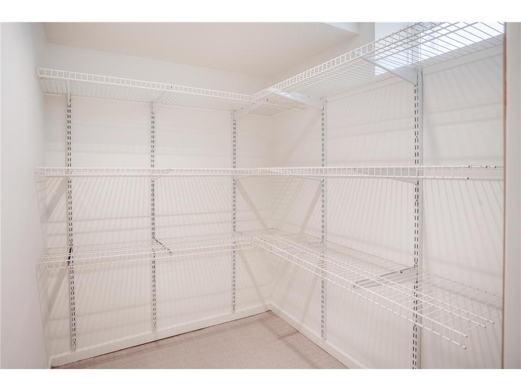 1025 Fairmount Avenue Saint Paul MN 55105 7013390 image36