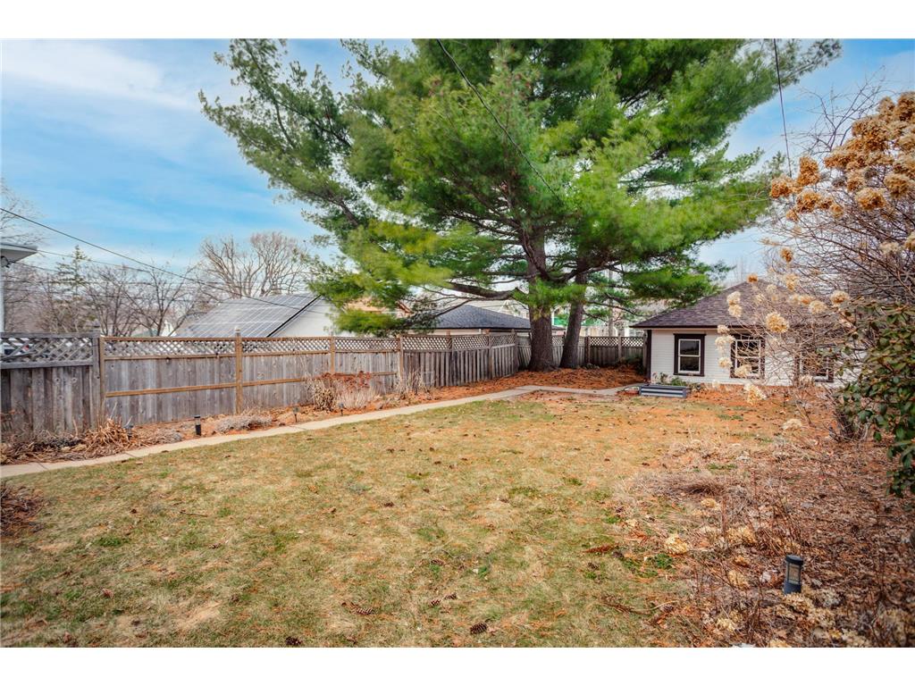 1025 Fairmount Avenue Saint Paul MN 55105 7013390 image39