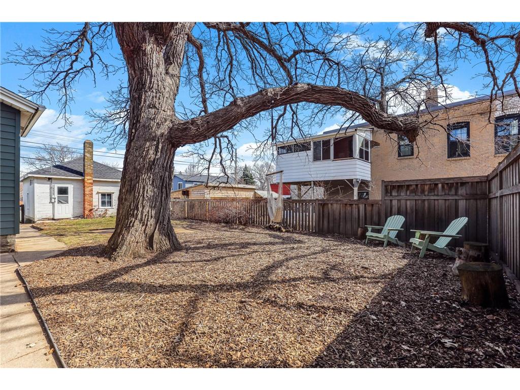 1025 Front Avenue Saint Paul MN 55103 7037114 image28