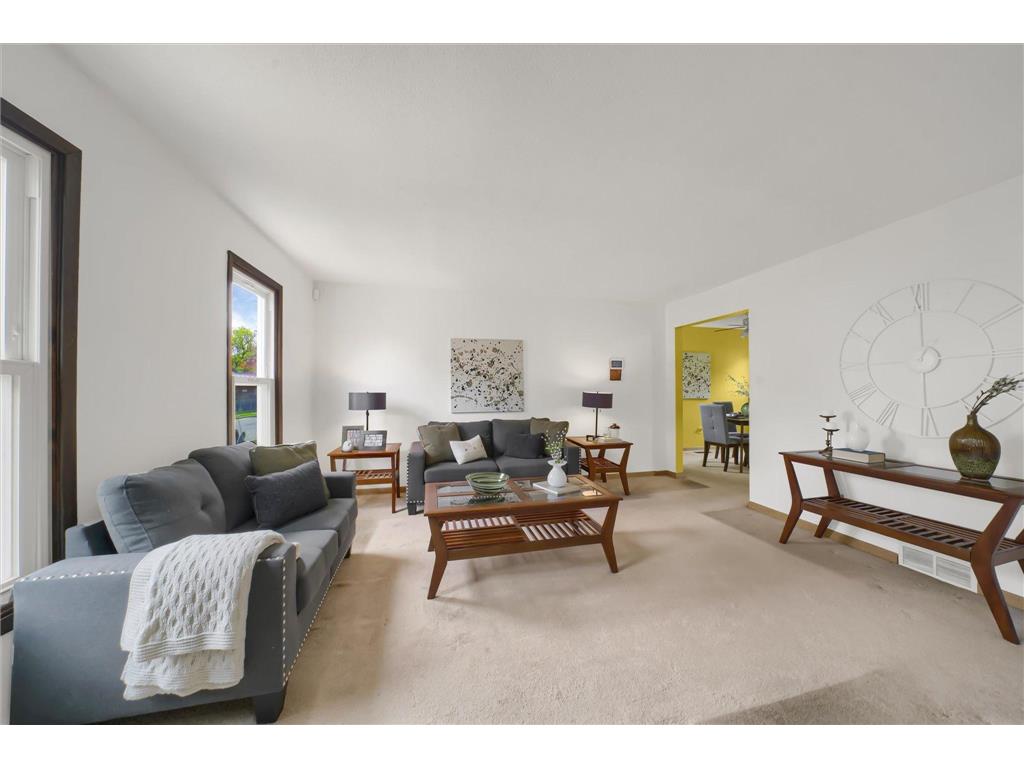 1025 Knox Avenue N Minneapolis MN 55411 6532921 image1