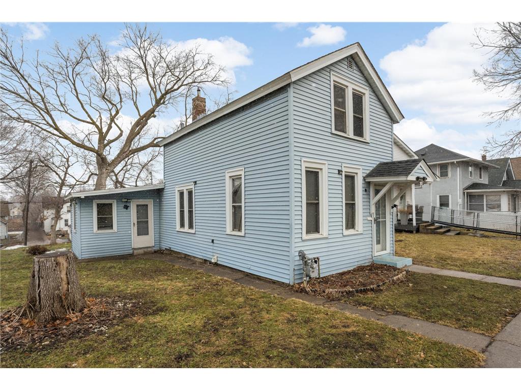 1025 Mclean Avenue Saint Paul MN 55106 7011775 image1