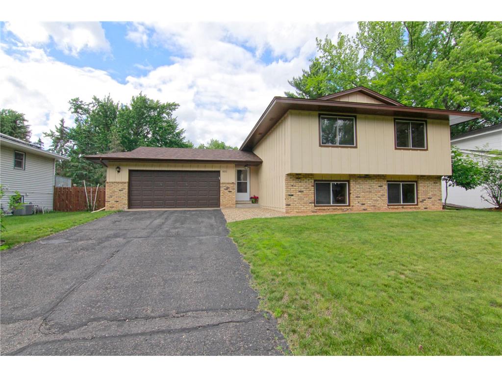 1025 Robinhood Place Shoreview MN 55126 6500777 image1