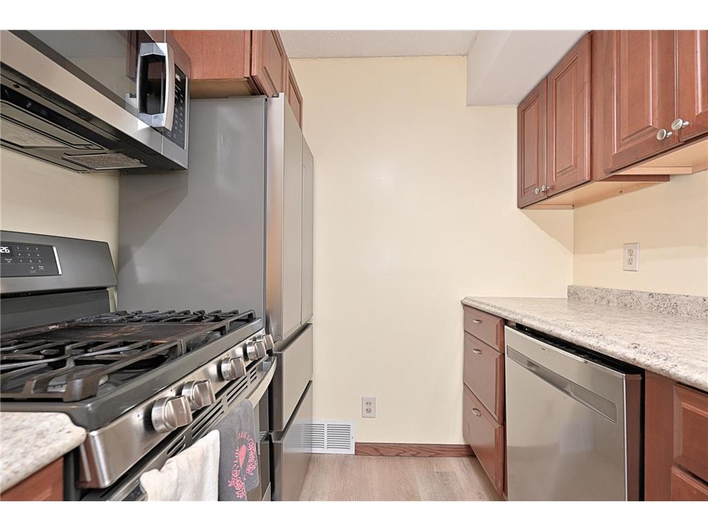 1025 SW 5th Street Grand Rapids MN 55744 7085414 image10