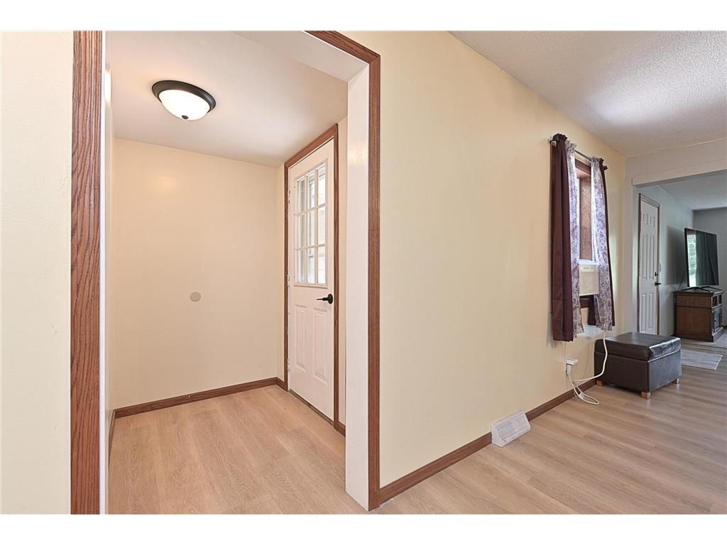 1025 SW 5th Street Grand Rapids MN 55744 7085414 image4