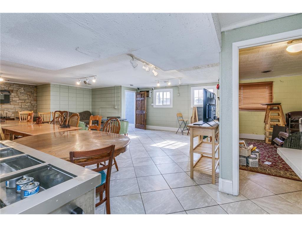 1025 Southview Boulevard South Saint Paul MN 55075 6774400 image10