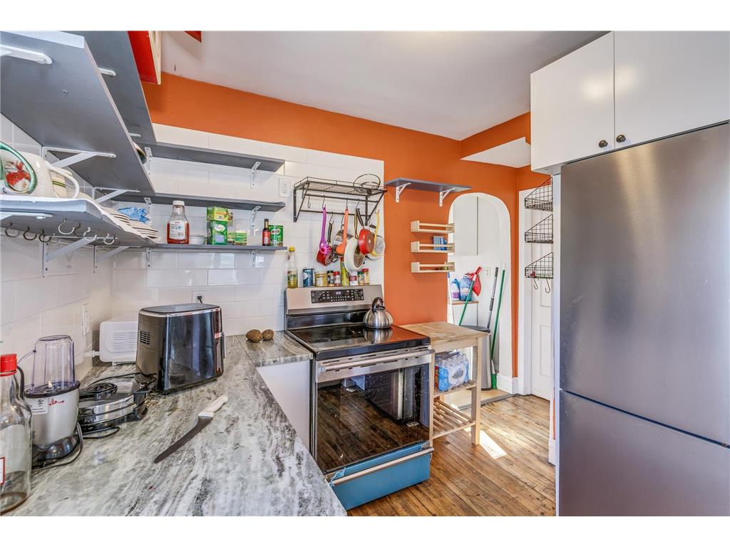 1025 Southview Boulevard South Saint Paul MN 55075 6774400 image22