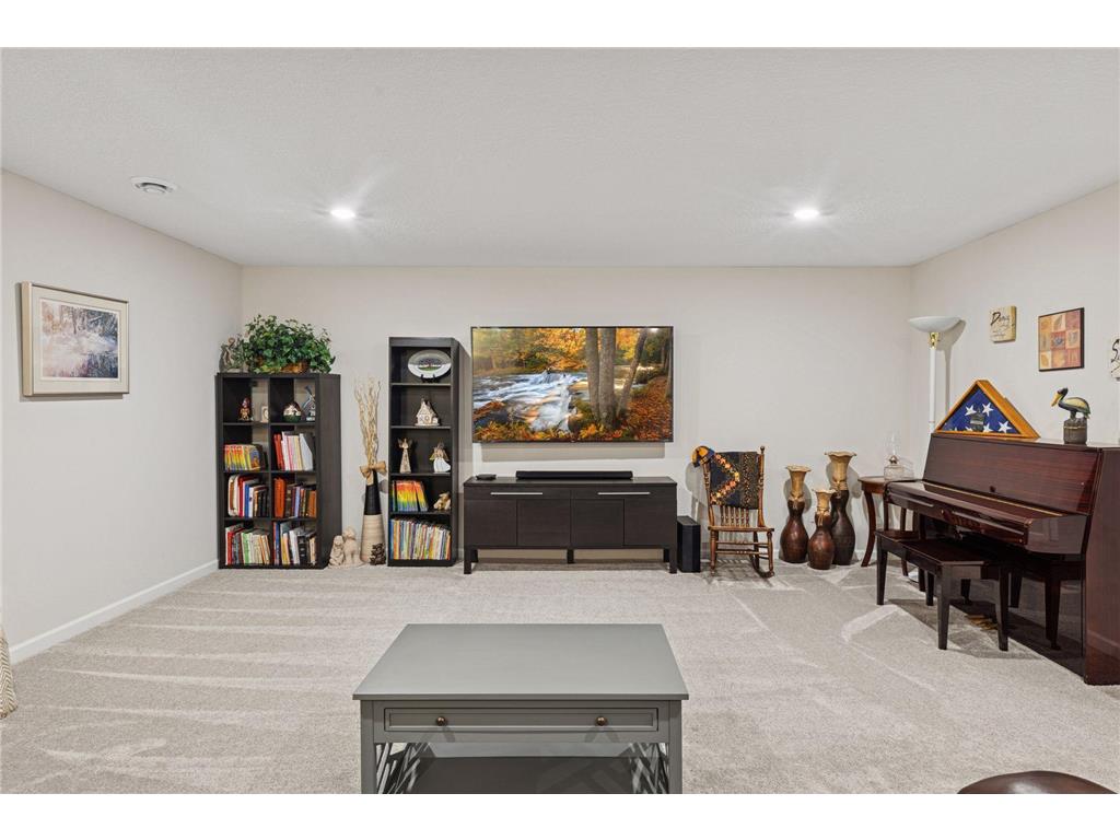 10250 Arrowwood Path Woodbury MN 55129 7022810 image30