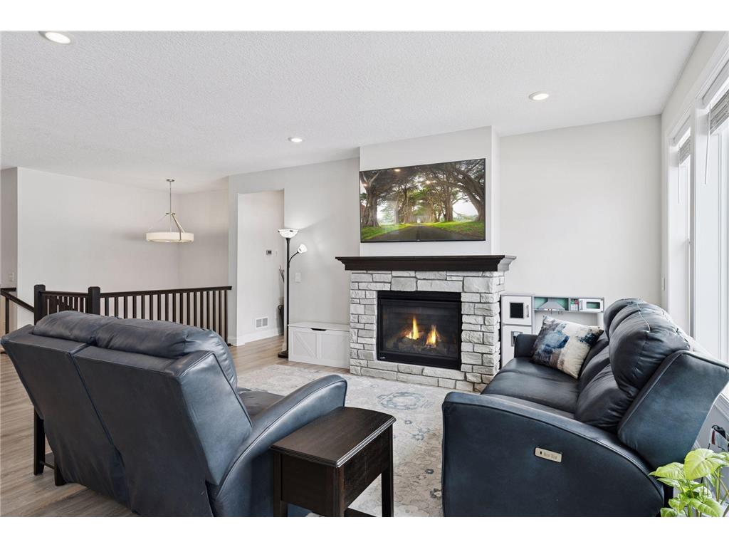 10250 Arrowwood Path Woodbury MN 55129 7022810 image7