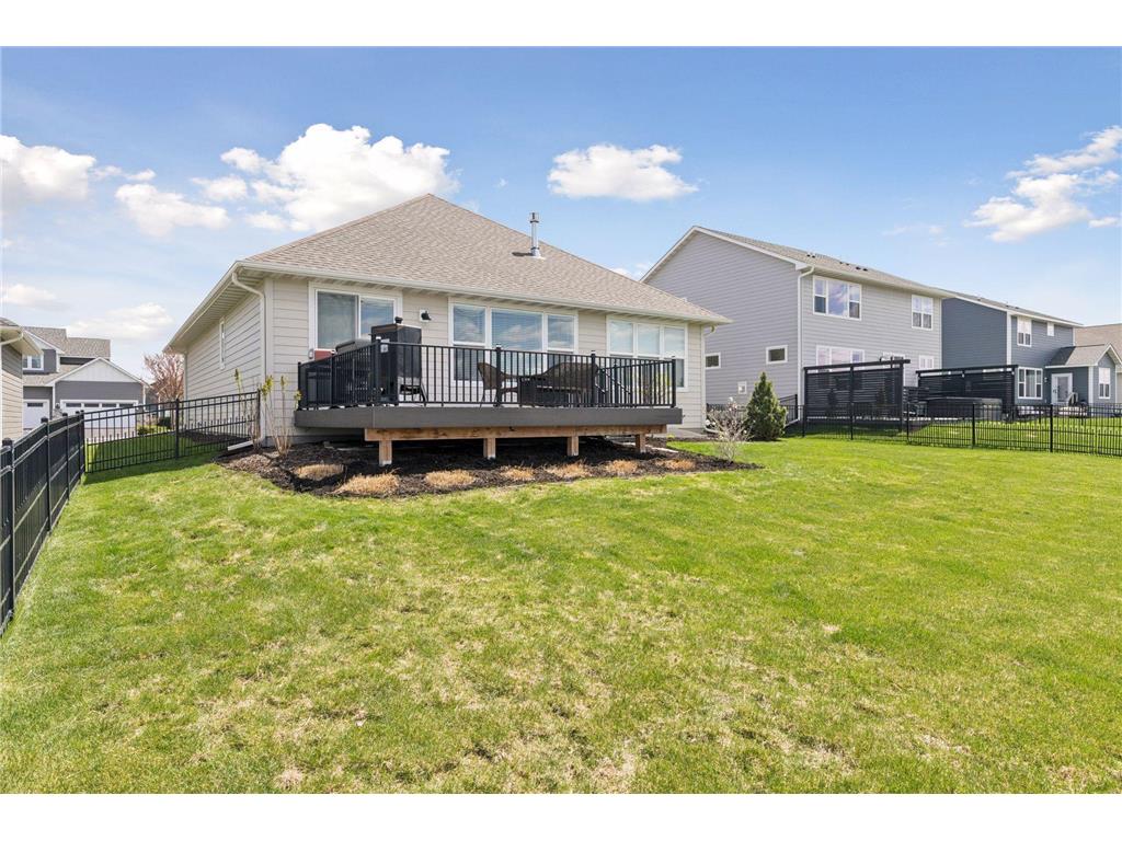 10250 Arrowwood Path Woodbury MN 55129 7064622 image38