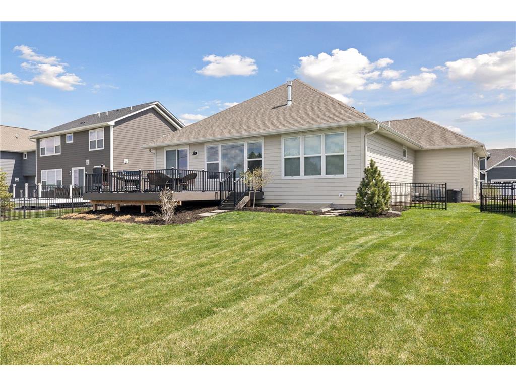 10250 Arrowwood Path Woodbury MN 55129 7064622 image39