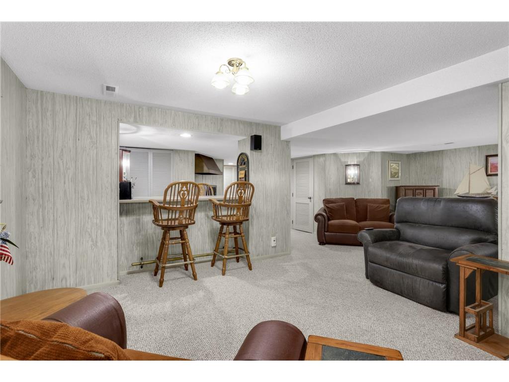 10250 Berkshire Road Bloomington MN 55437 7073172 image21