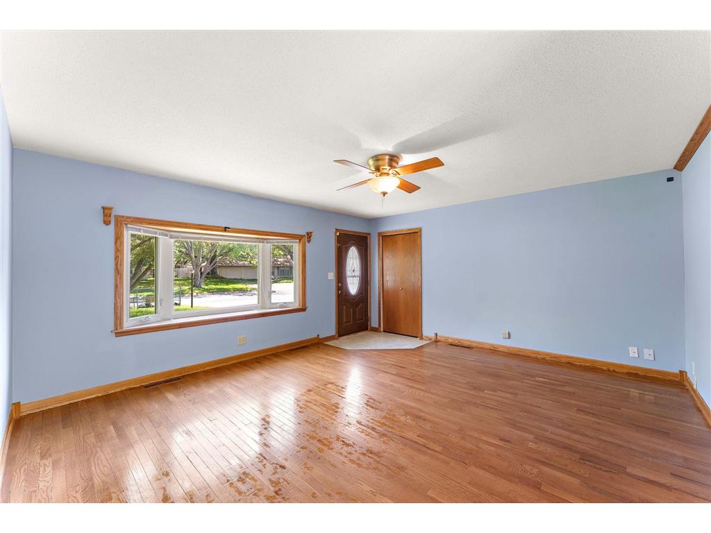 10250 Redwood Street NW Coon Rapids MN 55433 7067945 image2