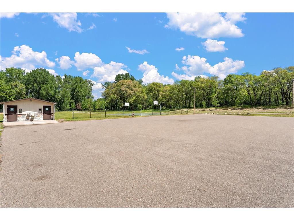 10250 Redwood Street NW Coon Rapids MN 55433 7067945 image26