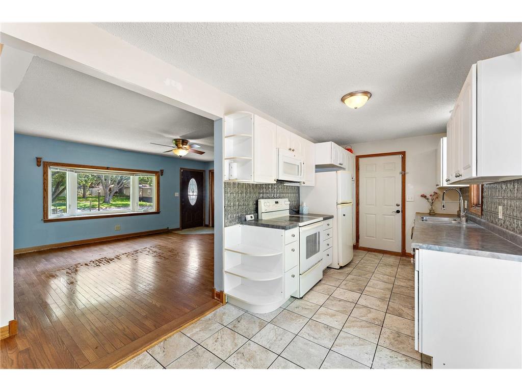 10250 Redwood Street NW Coon Rapids MN 55433 7067945 image5