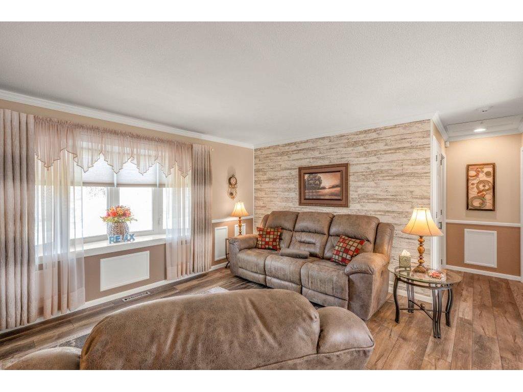 10253 101st Avenue N Maple Grove MN 55369 7057513 image4