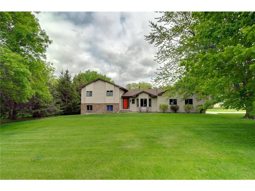 10253 Hall Avenue Northfield MN 55057 6373704 image1