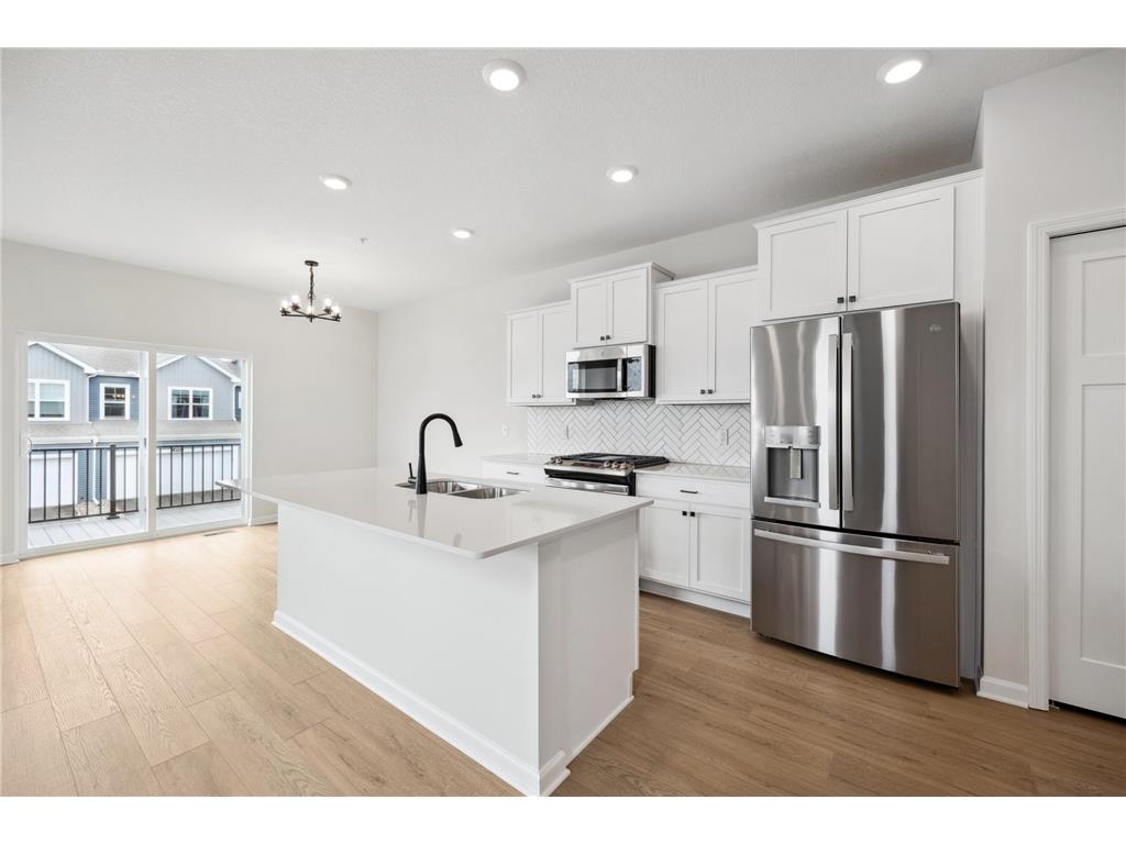 10254 Birchwood Circle, Victoria, MN, 55318 MLS 6614221 Edina Realty