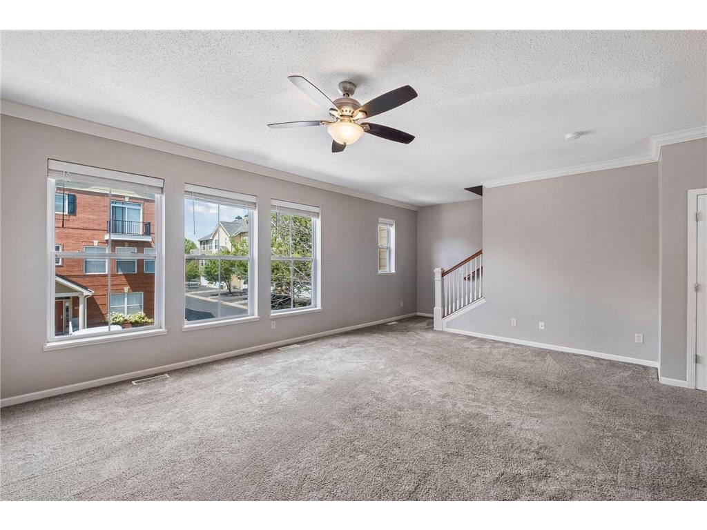 10254 Bleeker Street Woodbury MN 55129 7104088 image12