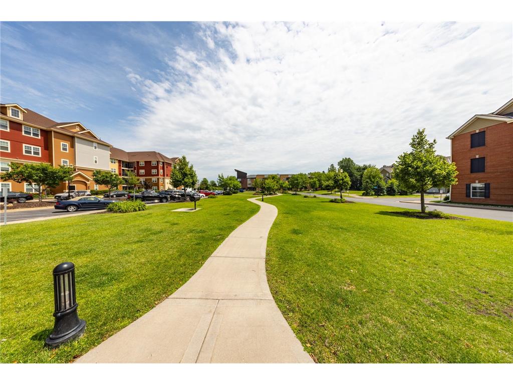 10254 Bleeker Street Woodbury MN 55129 7104088 image42