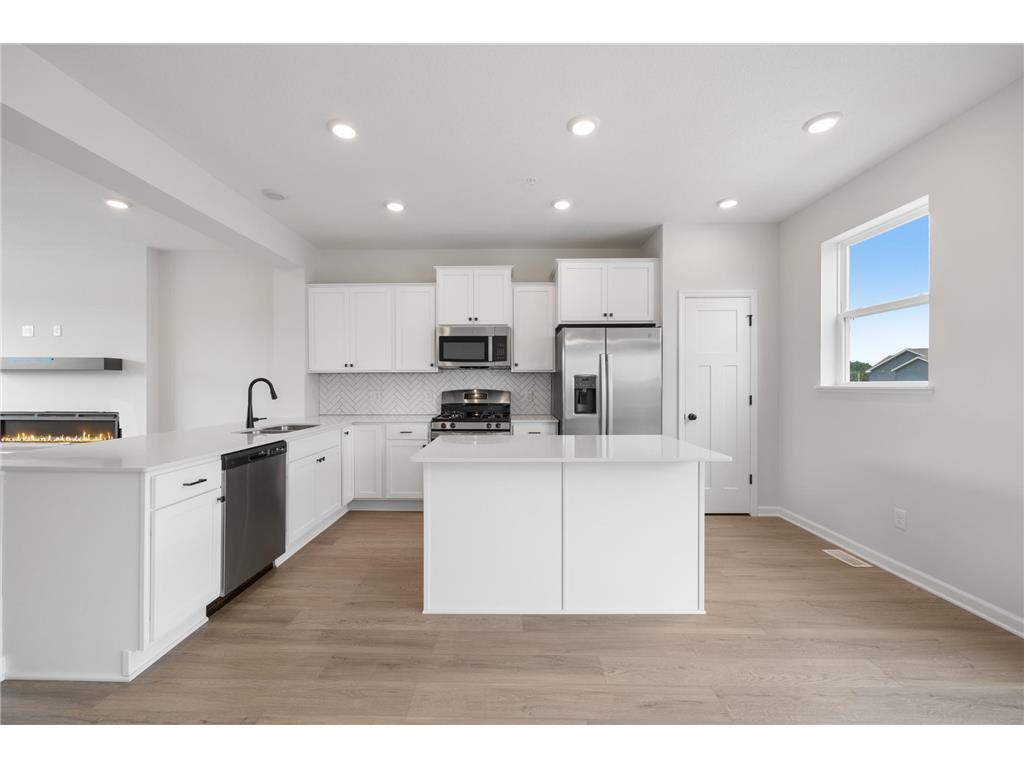 10258 Birchwood Circle Victoria MN 55318 6614297 image1