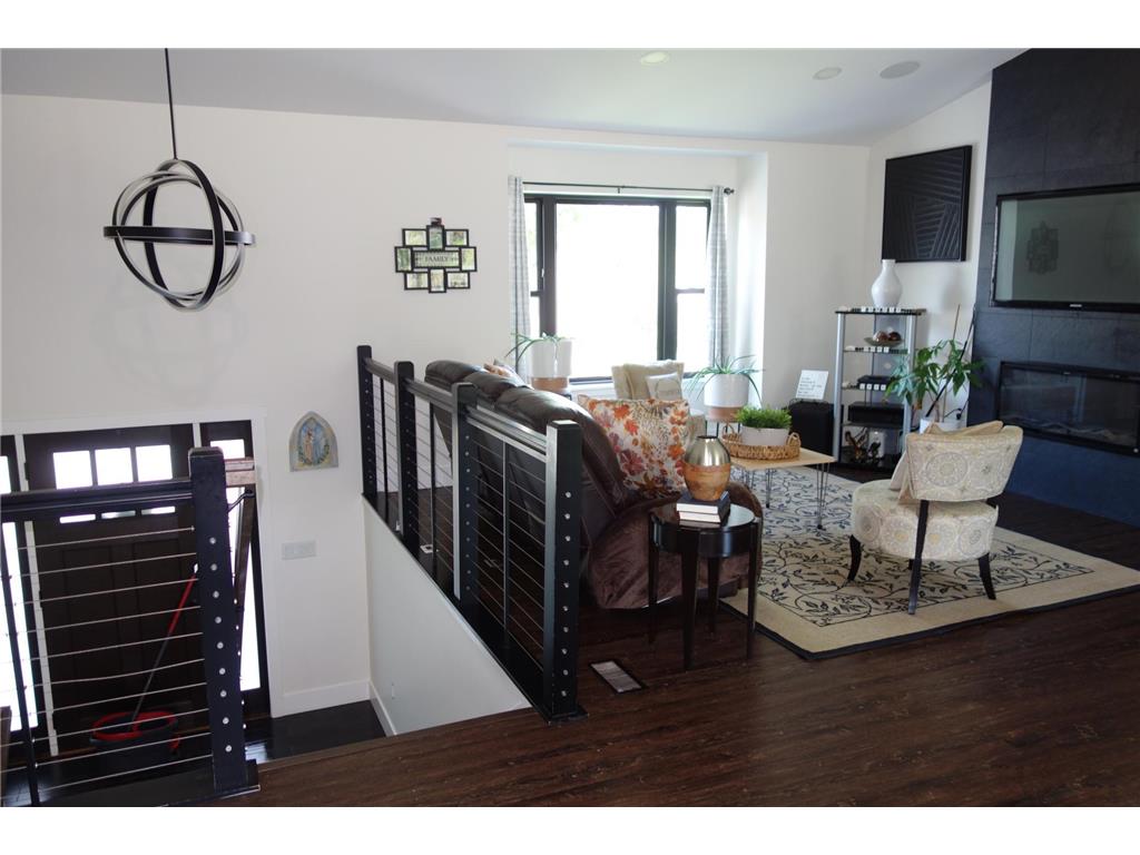 1026 Carrie Street West Saint Paul MN 55118 - Lilly 7102339 image15