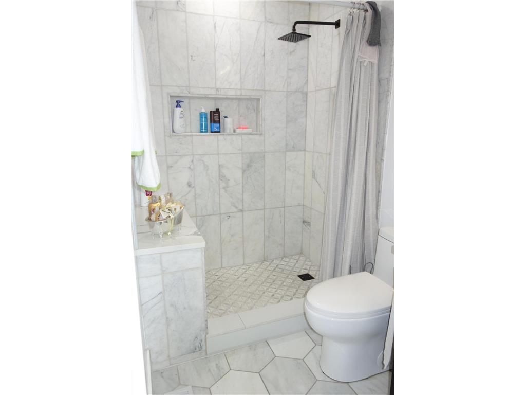 1026 Carrie Street West Saint Paul MN 55118 - Lilly 7102339 image21