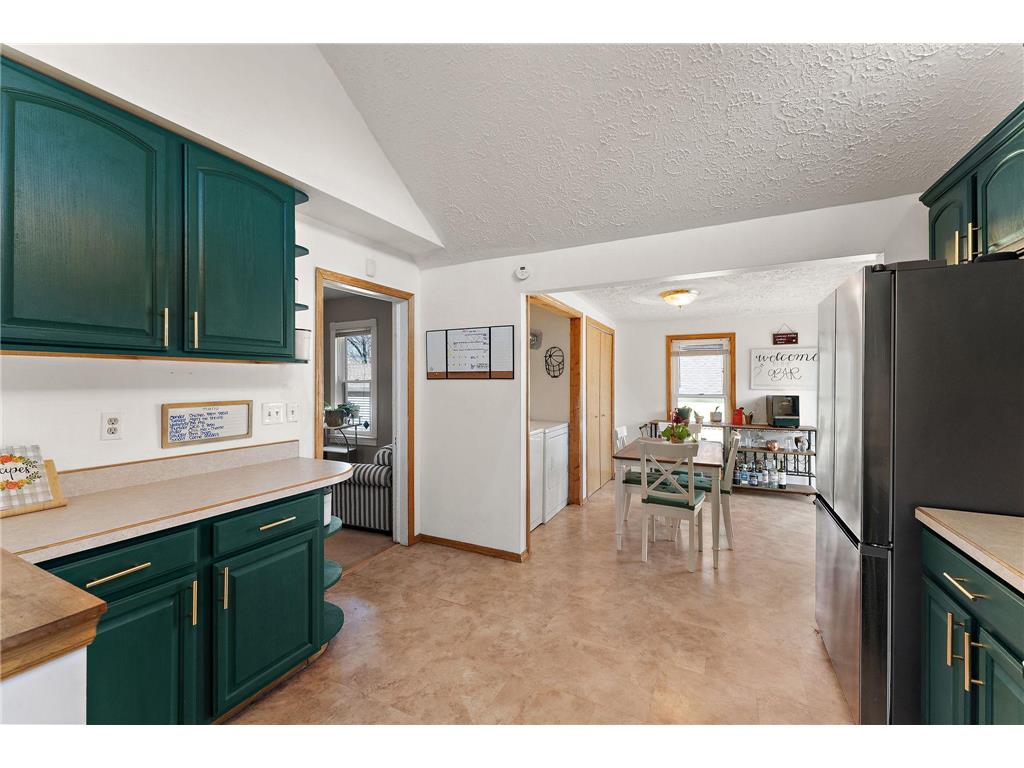 1026 Churchill Street Saint Paul MN 55103 7053430 image12