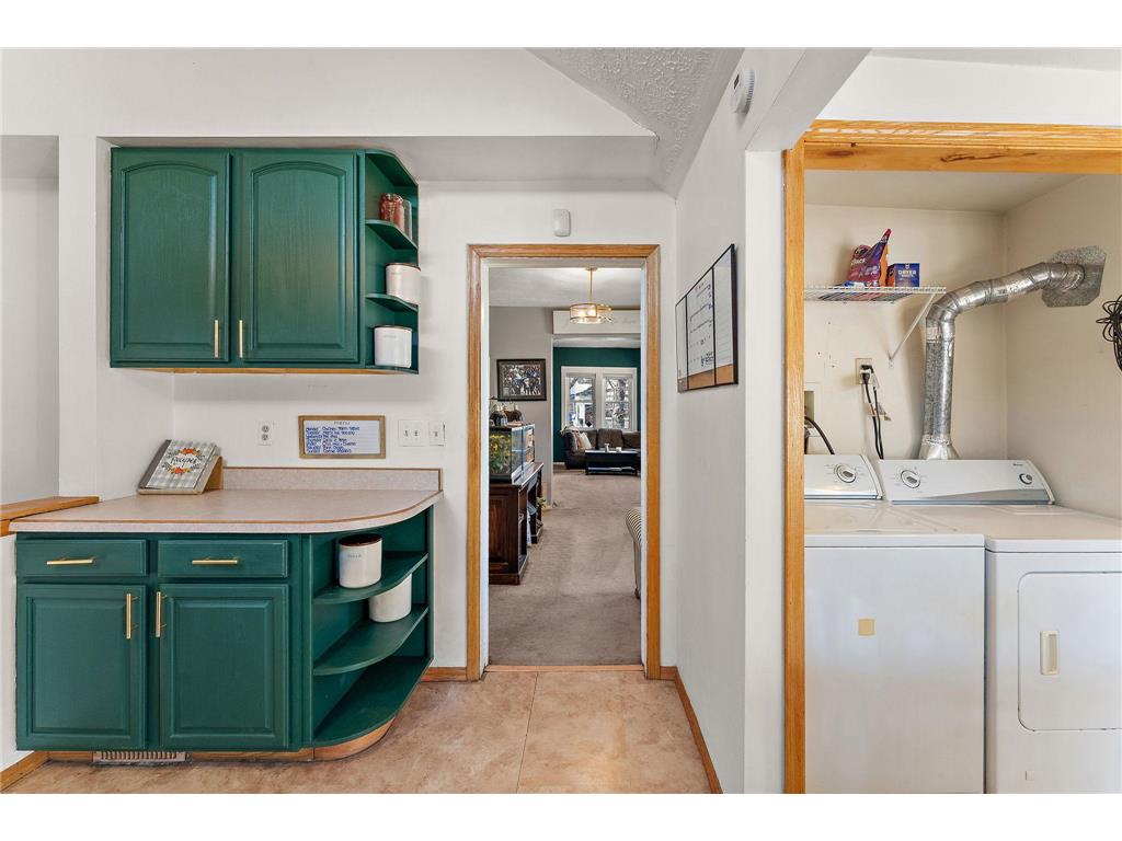 1026 Churchill Street Saint Paul MN 55103 7053430 image14