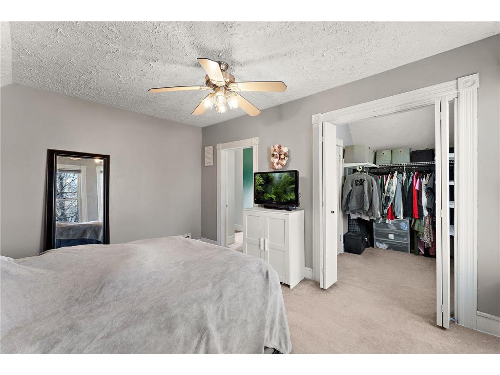 1026 Churchill Street Saint Paul MN 55103 7053430 image18