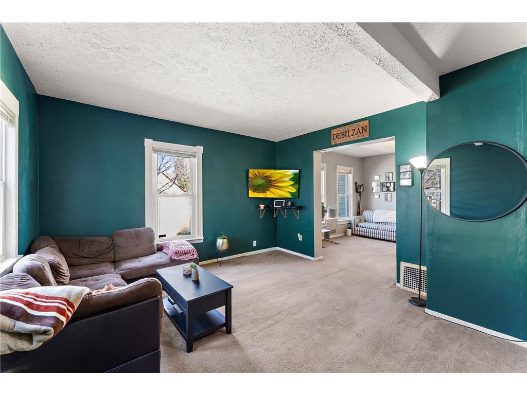 1026 Churchill Street Saint Paul MN 55103 7053430 image2