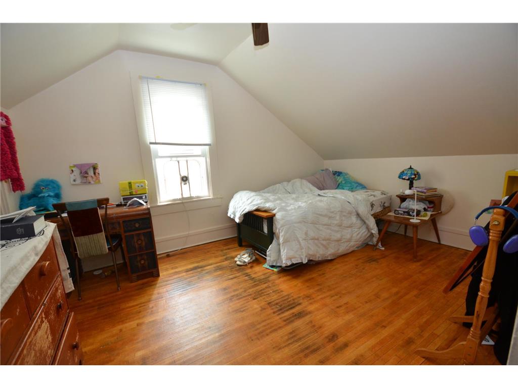 1026 E 3rd Street Duluth MN 55805 7055732 image21