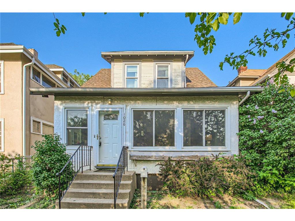 1026 Irving Avenue N Minneapolis MN 55411 6474949 image1