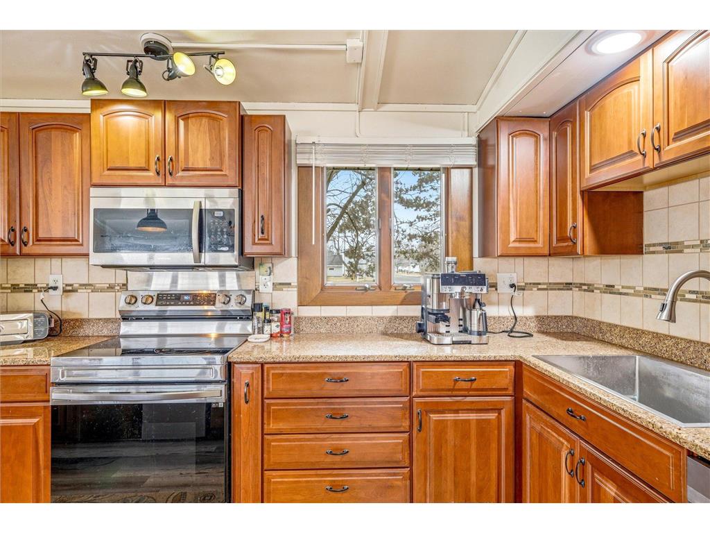 1026 Monroe Street N North Hudson WI 54016 7029993 image8