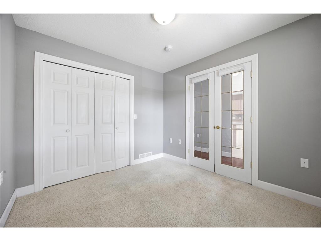 1026 OAK Street N Fargo ND 58102 7090637 image14
