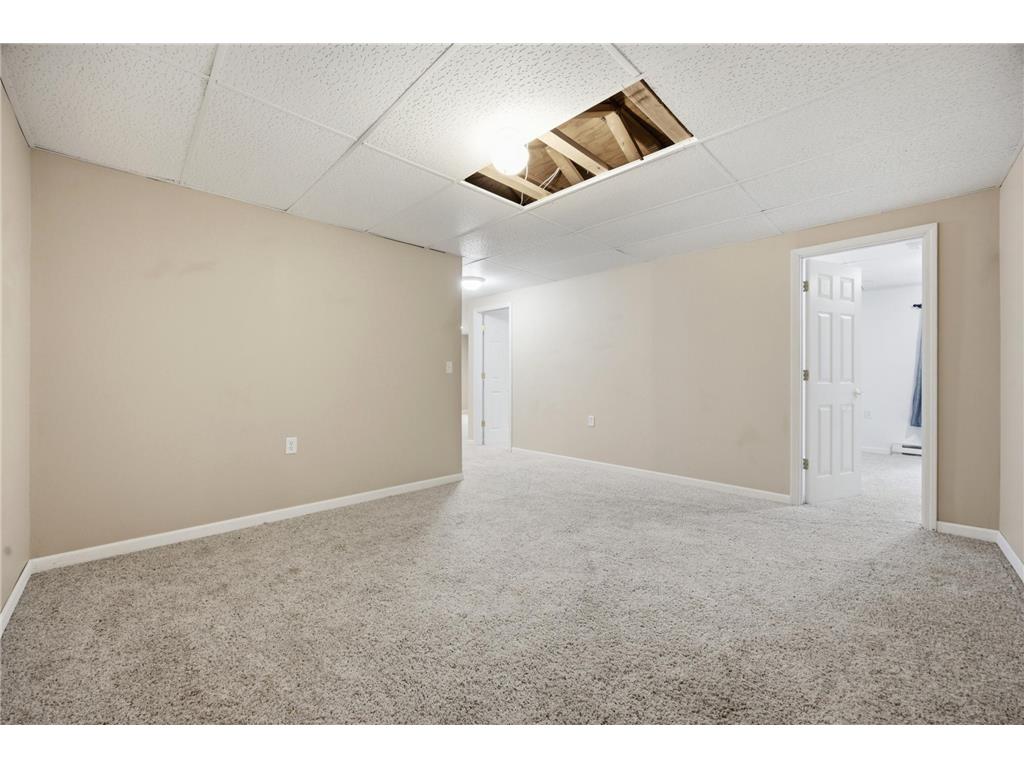 1026 OAK Street N Fargo ND 58102 7090637 image19