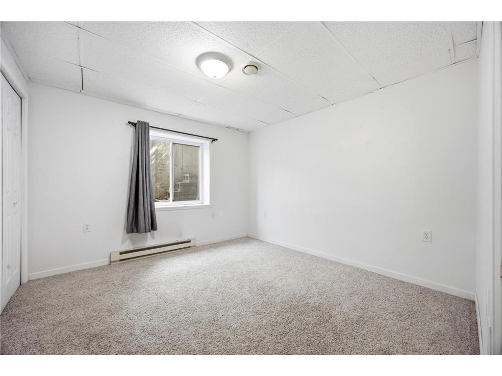 1026 OAK Street N Fargo ND 58102 7090637 image20
