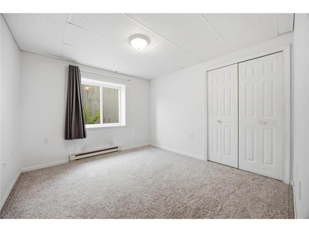 1026 OAK Street N Fargo ND 58102 7090637 image22