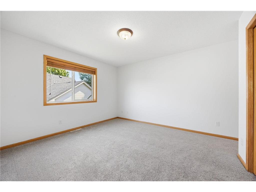 1026 Pioneer Trail SE Cambridge MN 55008 7086179 image12