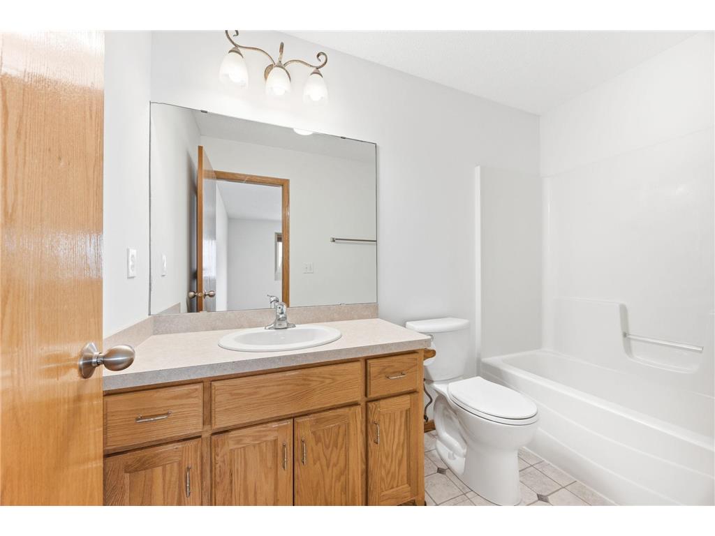 1026 Pioneer Trail SE Cambridge MN 55008 7086179 image13