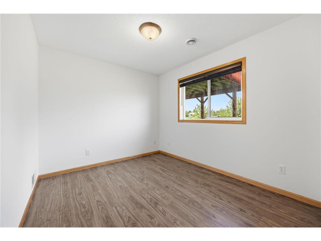 1026 Pioneer Trail SE Cambridge MN 55008 7086179 image15