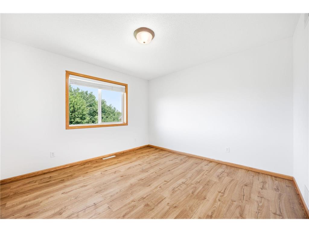 1026 Pioneer Trail SE Cambridge MN 55008 7086179 image17
