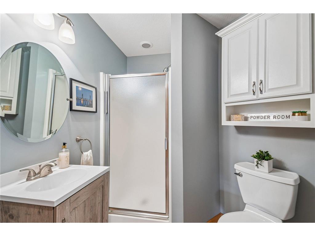 1026 Saint Johns Bay Woodbury MN 55129 7088407 image25
