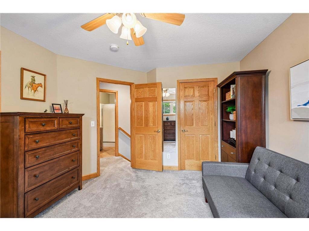 1026 Saint Johns Bay Woodbury MN 55129 7088407 image29