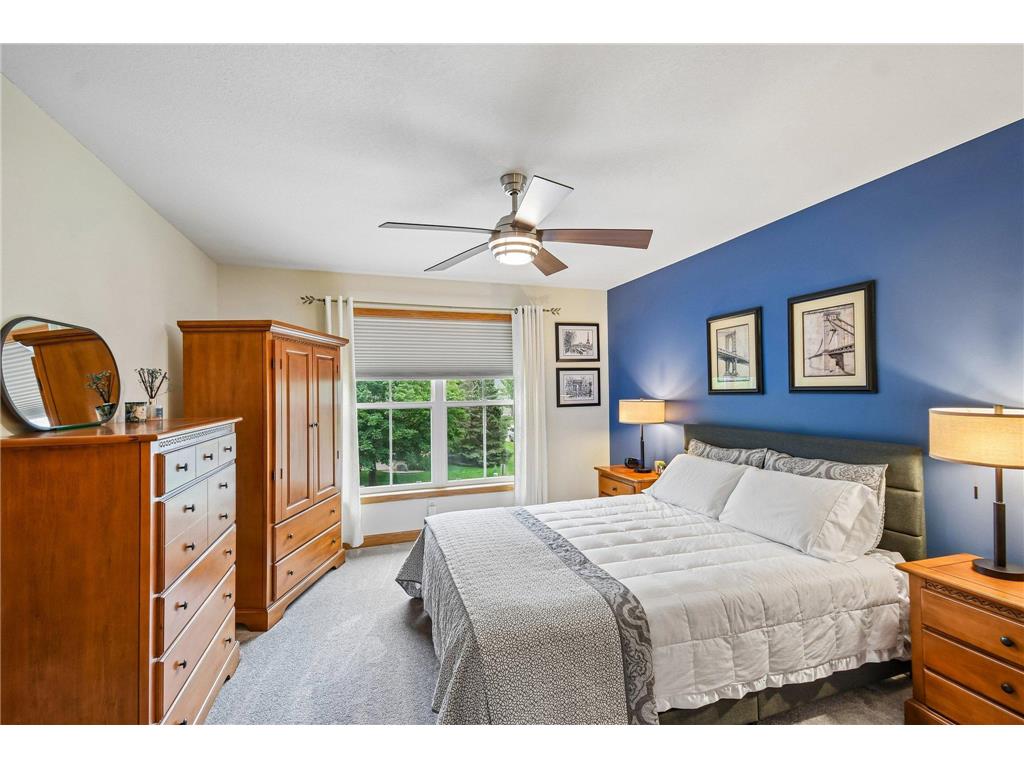 1026 Saint Johns Bay Woodbury MN 55129 7088407 image30